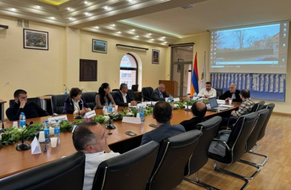 По инициативе фракции «Мать Армения» прошло общественное обсуждение (фото)